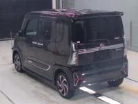 Daihatsu TANTO лот № 30098 оценка 4.5  с аукциона в Японии 5