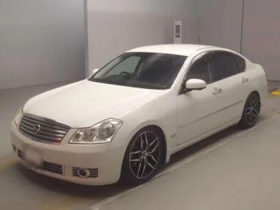 Nissan FUGA  с аукциона в Японии