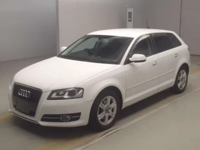 Audi A3  с аукциона в Японии