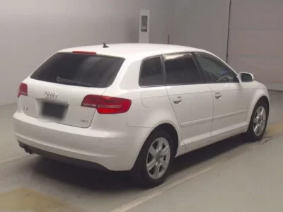 Audi A3  с аукциона в Японии