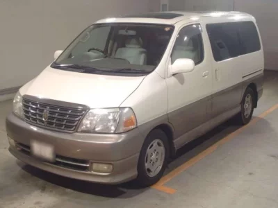 Toyota HIACE  с аукциона в Японии