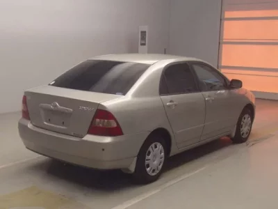 Toyota COROLLA  с аукциона в Японии