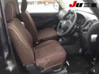 Nissan KIX лот № 58 оценка R  с аукциона в Японии 3