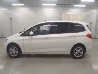 BMW 2-Series лот № 38089 оценка 4.5  с аукциона в Японии 3