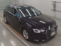 Audi A4 лот № 38092 оценка 4  с аукциона в Японии 4