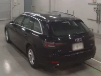 Audi A4 лот № 38092 оценка 4  с аукциона в Японии 5