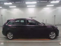 Audi A4 лот № 38092 оценка 4  с аукциона в Японии 2