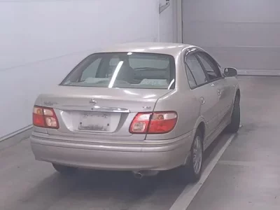 Nissan SYLPHY  с аукциона в Японии