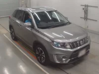 Suzuki ESCUDO лот № 30158 оценка 5  с аукциона в Японии 4