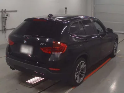 BMW X1  с аукциона в Японии