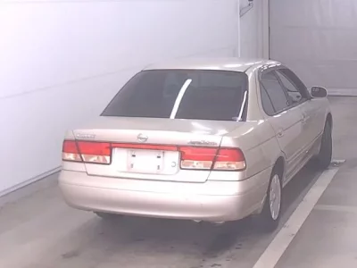 Nissan SUNNY