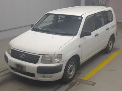 Toyota SUCCEED  с аукциона в Японии