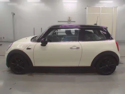 BMW MINI