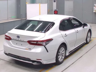 Toyota CAMRY  с аукциона в Японии