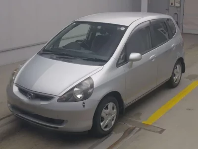 Honda FIT  с аукциона в Японии