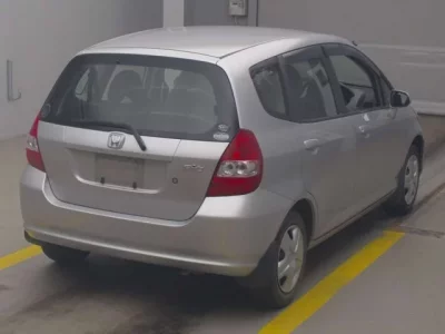 Honda FIT  с аукциона в Японии
