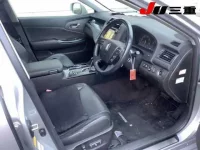 Toyota CROWN лот № 2542 оценка 4  с аукциона в Японии 3