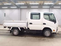 Toyota TOYOACE лот № 3066 оценка 3.5  с аукциона в Японии 2