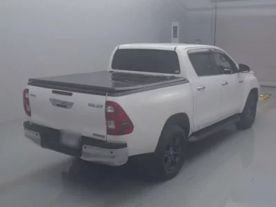 Toyota HILUX  с аукциона в Японии