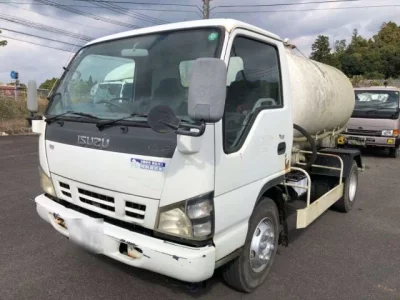 Isuzu ELF  с аукциона в Японии