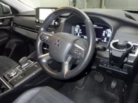 Mitsubishi OUTLANDER PHEV лот № 2026 оценка 4  с аукциона в Японии 2