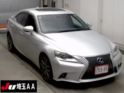 Lexus IS