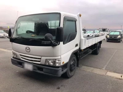 Mazda TITAN  с аукциона в Японии