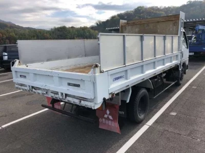 Mitsubishi CANTER  с аукциона в Японии