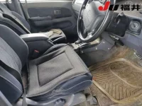 Toyota HILUX SURF лот № 3022 оценка 3  с аукциона в Японии 2