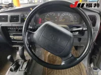 Toyota HILUX SURF лот № 3022 оценка 3  с аукциона в Японии 3