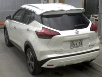 Nissan KIX лот № 3009 оценка 4  с аукциона в Японии 1