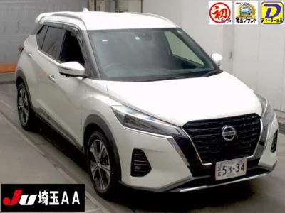 Nissan KIX  с аукциона в Японии