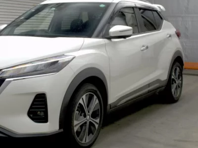 Nissan KIX  с аукциона в Японии