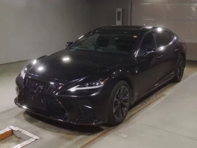 Lexus LS  с аукциона в Японии