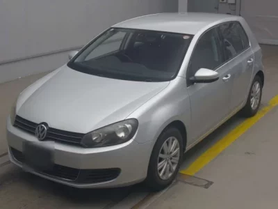 Volkswagen GOLF  с аукциона в Японии