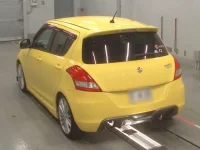 Suzuki SWIFT лот № 30212 оценка 3.5  с аукциона в Японии 5