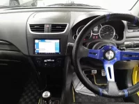 Suzuki SWIFT лот № 30212 оценка 3.5  с аукциона в Японии 8