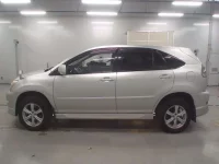 Toyota HARRIER лот № 30214 оценка 3.5  с аукциона в Японии 3