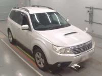 Subaru FORESTER лот № 30213 оценка 4  с аукциона в Японии 4