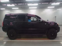 Toyota HILUX SURF лот № 30215 оценка 4  с аукциона в Японии 2