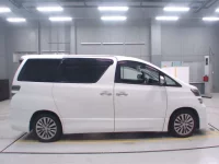 Toyota VELLFIRE лот № 30200 оценка 4  с аукциона в Японии 2