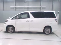 Toyota VELLFIRE лот № 30200 оценка 4  с аукциона в Японии 3