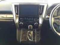 Toyota VELLFIRE лот № 30206 оценка 4.5  с аукциона в Японии 8