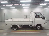 Mazda BONGO лот № 40029 оценка 4  с аукциона в Японии 2