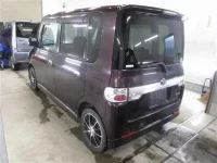 Daihatsu TANTO лот № 4051 оценка R  с аукциона в Японии 1