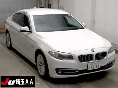 BMW 5-Series  с аукциона в Японии