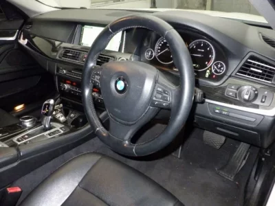 BMW 5-Series  с аукциона в Японии