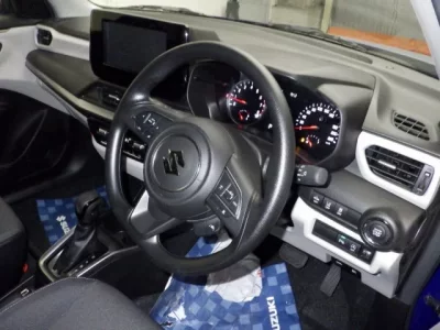 Suzuki SWIFT  с аукциона в Японии