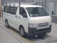 Toyota HIACE VAN лот № 30213 оценка R  с аукциона в Японии 4