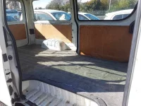 Toyota HIACE VAN лот № 30213 оценка R  с аукциона в Японии 8
